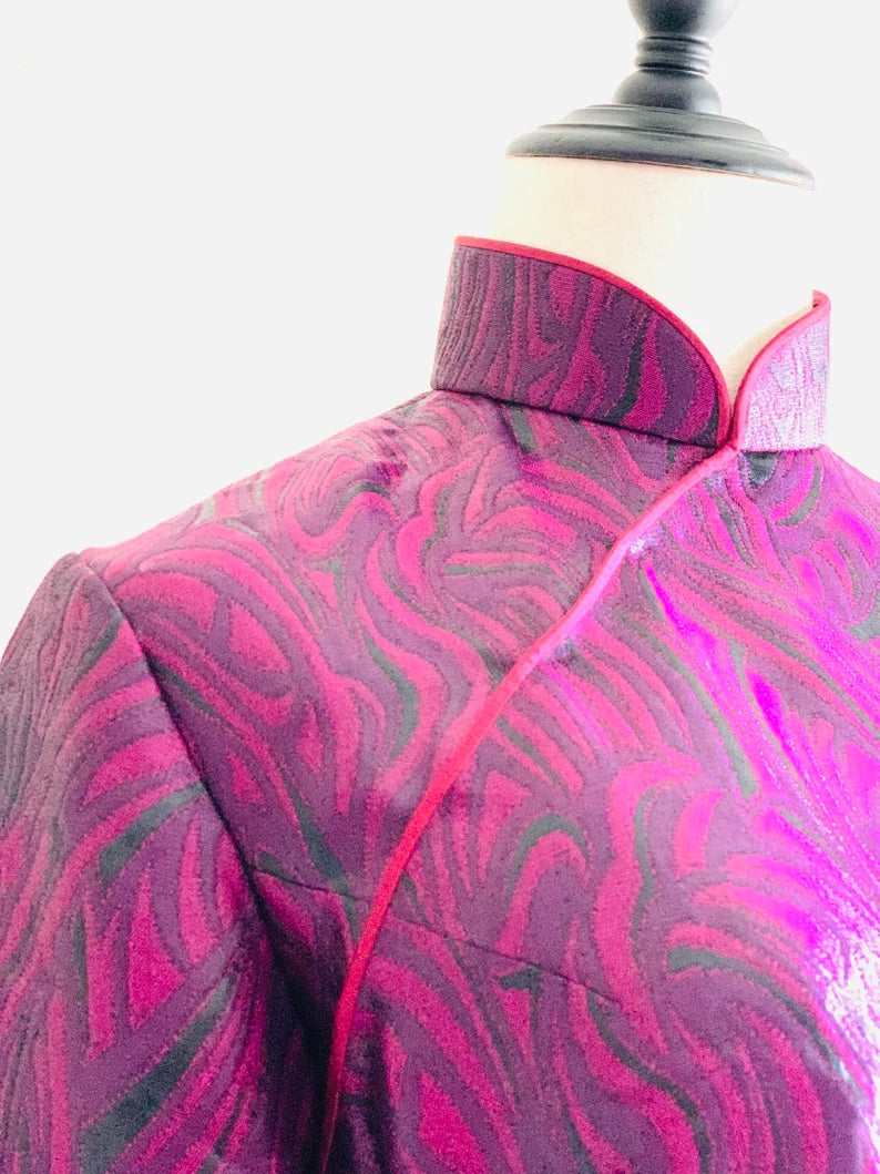Vintage Handmade Qipao – Traditional Chinese Dress with Modern Print