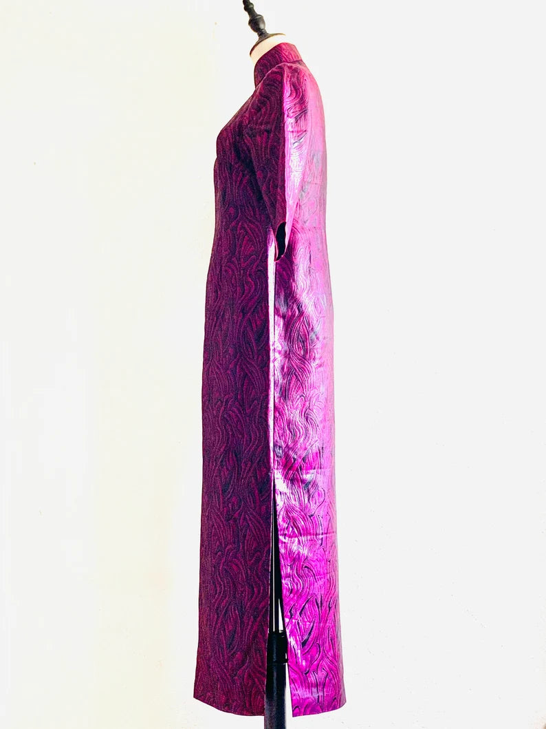 Vintage Handmade Qipao – Traditional Chinese Dress with Modern Print