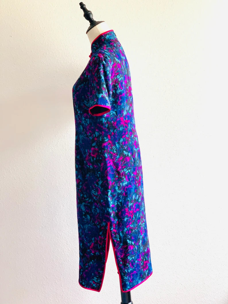 Vintage Handmade Qipao – Modern Print Traditional Chinese Dress