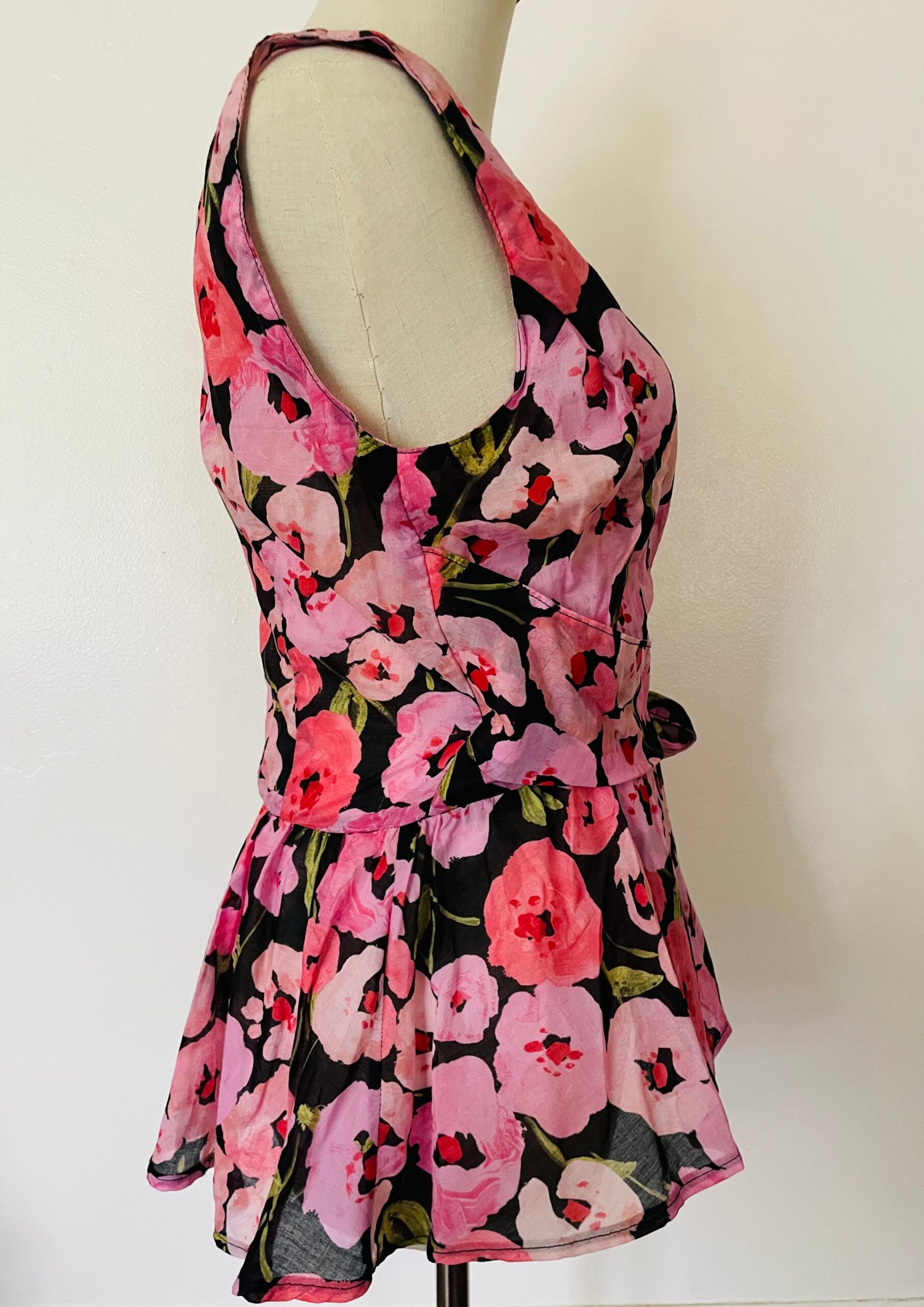 100% Organic Cotton Poppy Sleeveless Wrap Top